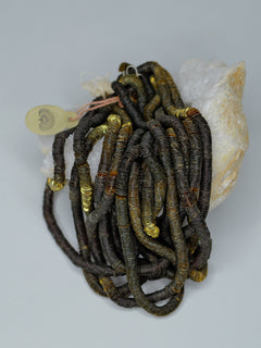 5mm Yellow / White Gold Cuvettes - Norman Hartnell Archive
