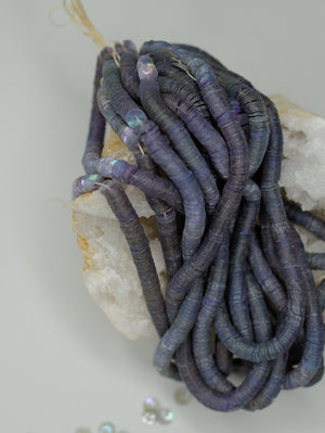 5mm Lavender Iris Cuvettes - Norman Hartnell Archive