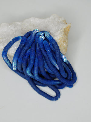 6mm Sapphire Iris Sequins - Norman Hartnell Archive