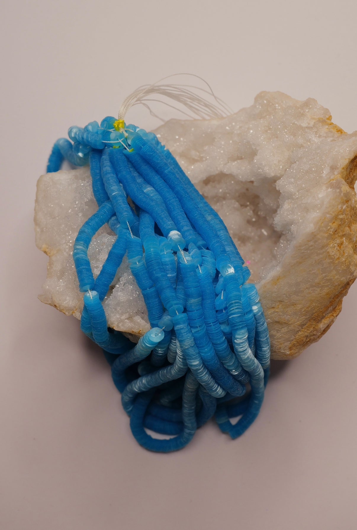 Perlaine Blue French Cuvettes 4mm