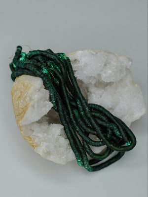 4mm Emerald Green Metallic Cuvettes - Norman Hartnell Archive