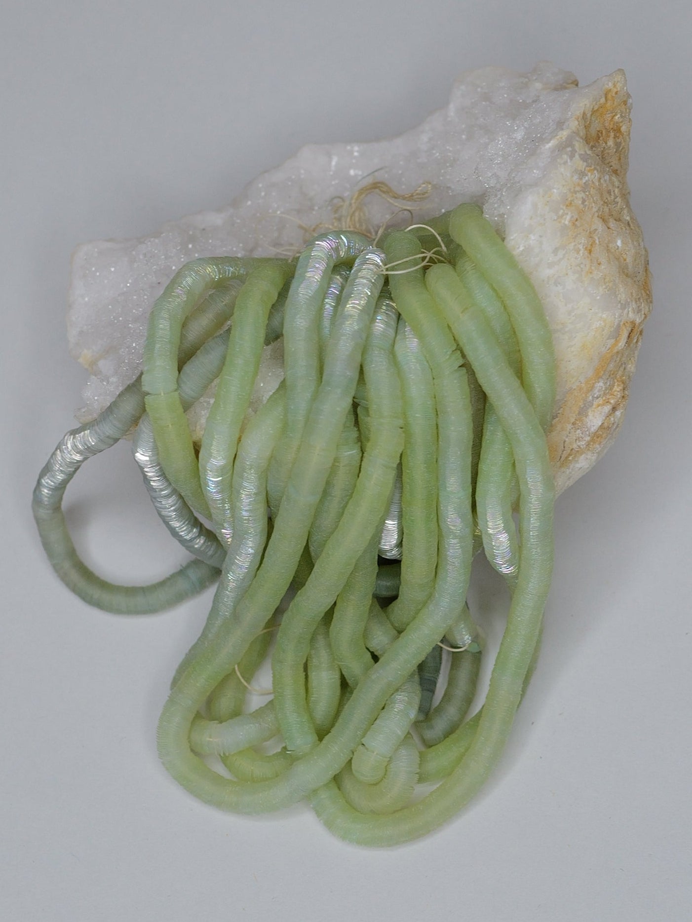 5mm Mint Green Iris Cuvettes - Norman Hartnell Archive