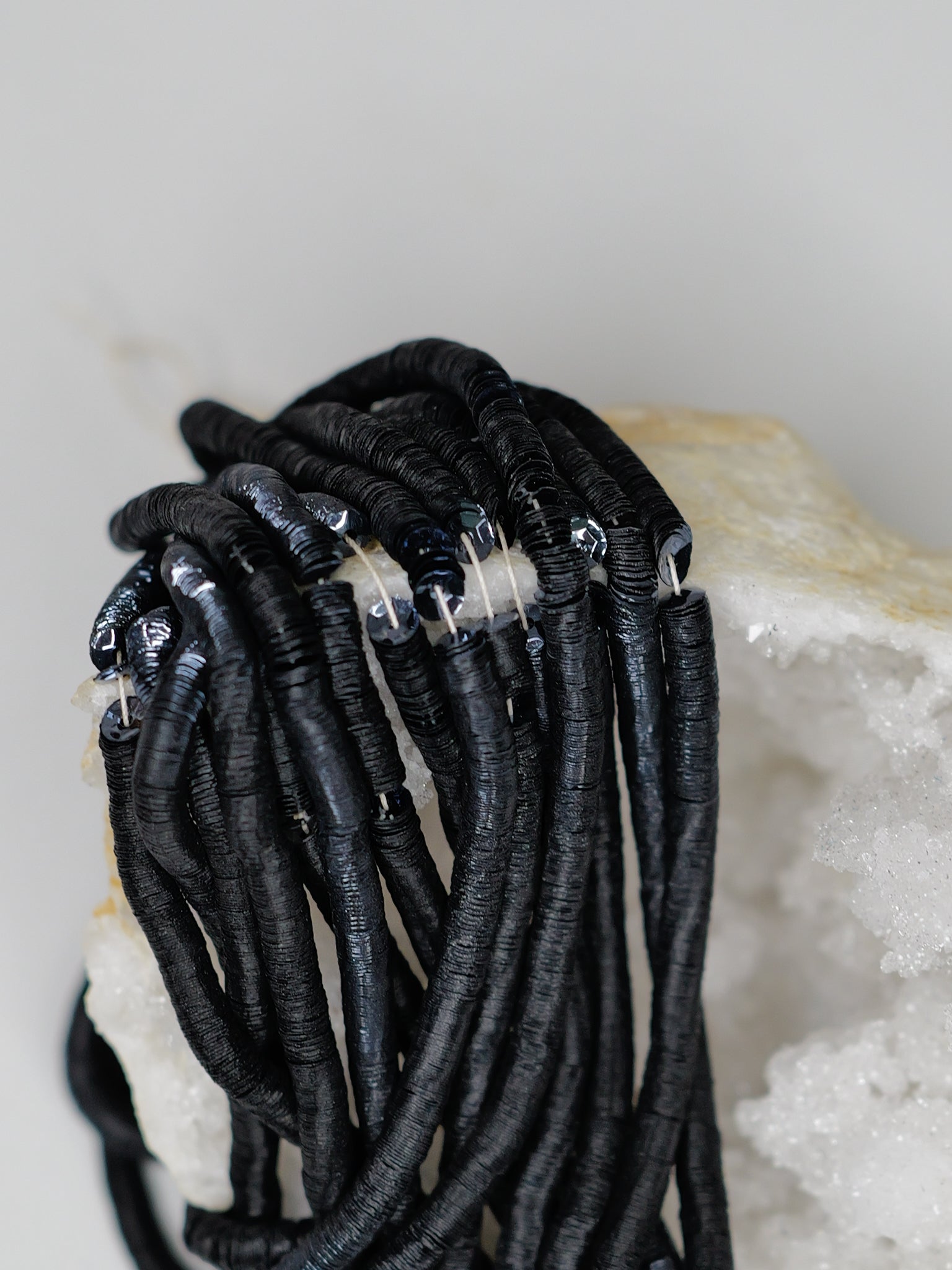 4mm Sphinx Black Cuvettes - Norman Hartnell Archive